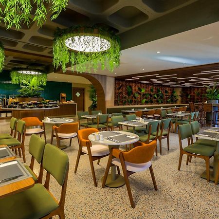 ホテル Ibis Styles Istanbul Kurtkoy エクステリア 写真
