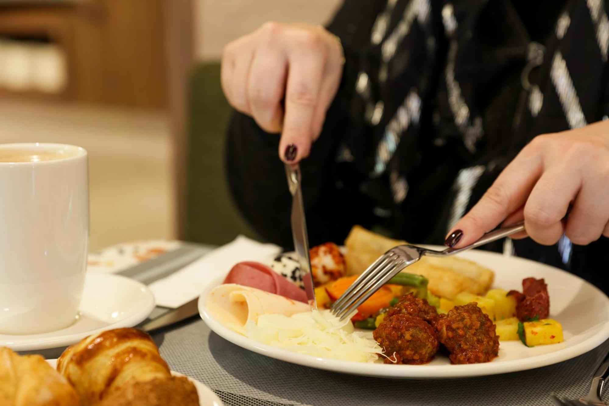ホテル Ibis Styles Istanbul Kurtkoy エクステリア 写真